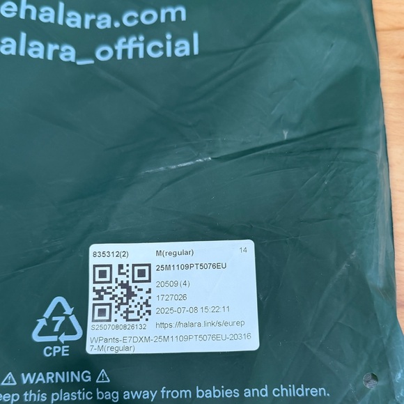 NWOT Halara Flex High Waisted Stripe Wide Leg Flowy Washed Casual Jeans Pockets - Picture 8 of 8